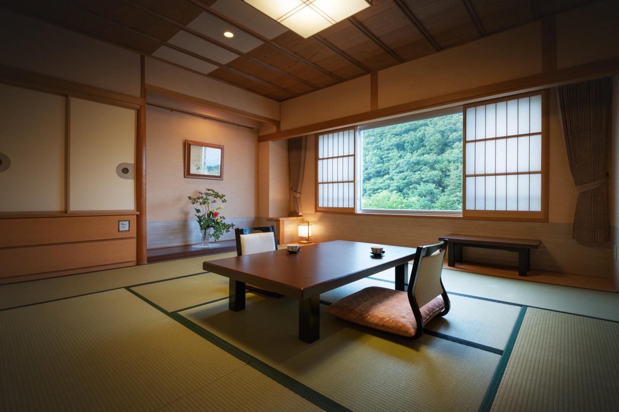 Eirakukan Kōriyama Esterno foto