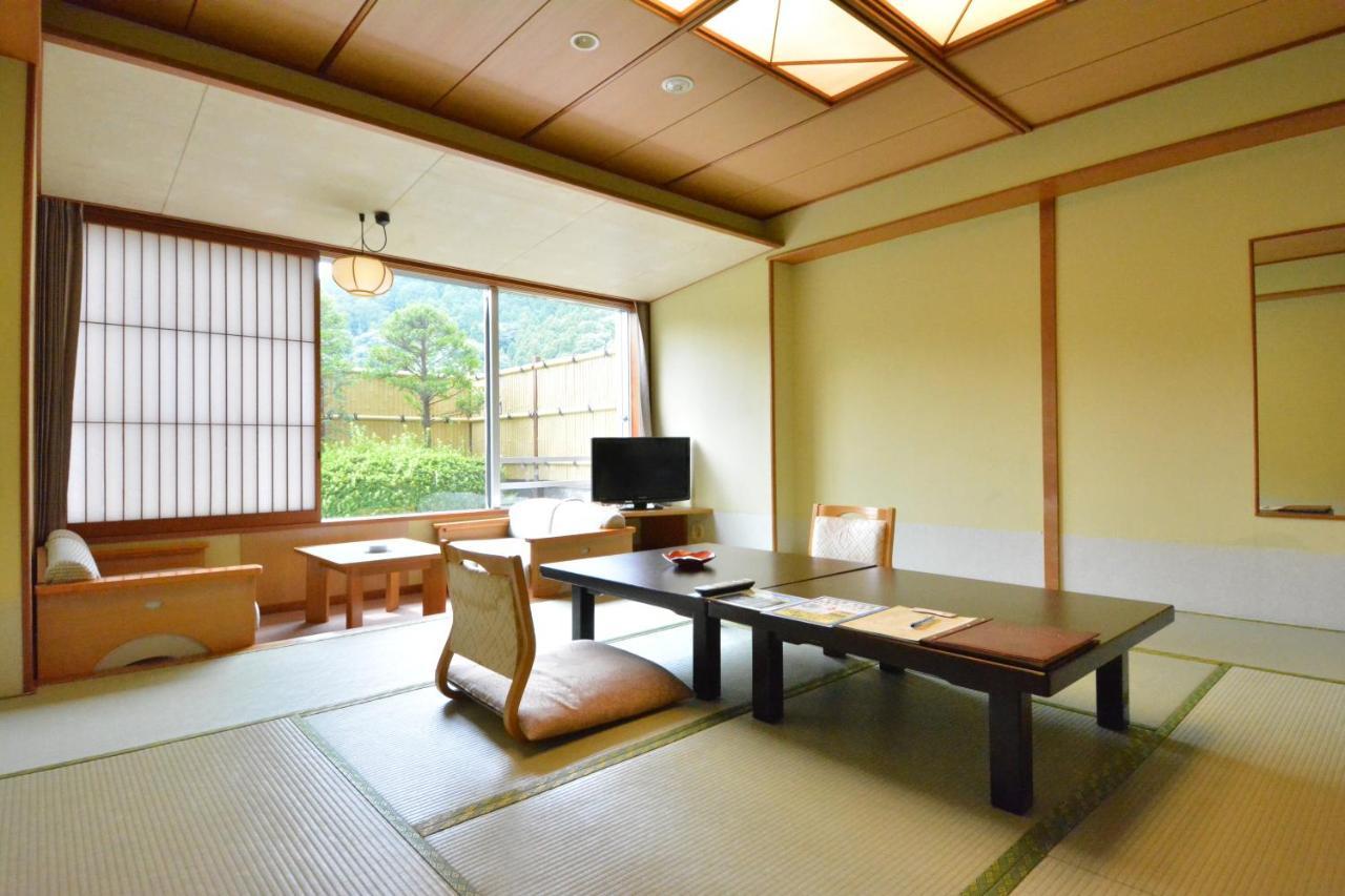 Eirakukan Kōriyama Esterno foto